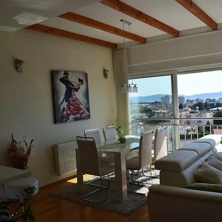 Tammy Apartment
