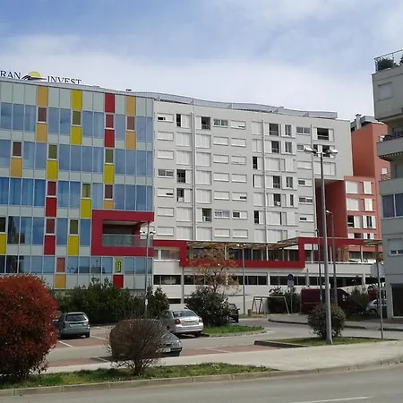 公寓 谭美公寓 *