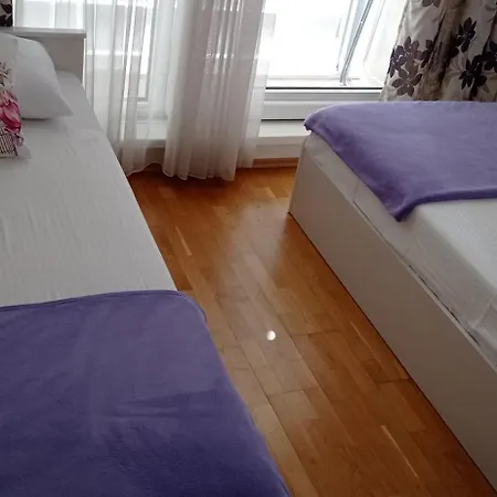 谭美公寓 * 扎达尔